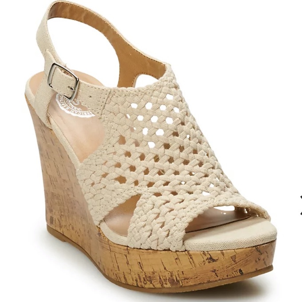 SO taffy colored wedges